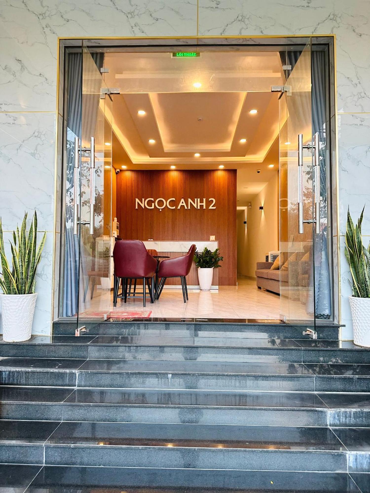 Ngoc Anh Hotel Chi Khu Co Ong Exterior photo