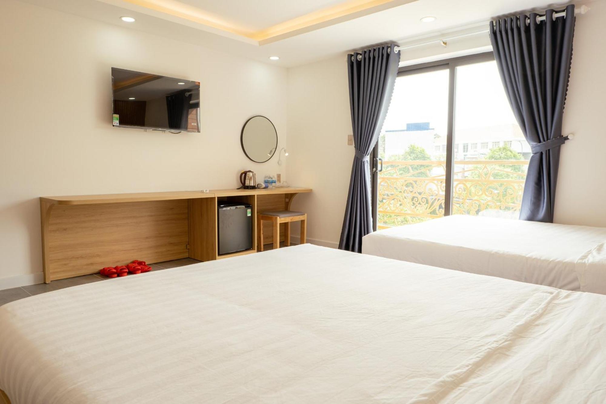 Ngoc Anh Hotel Chi Khu Co Ong Exterior photo